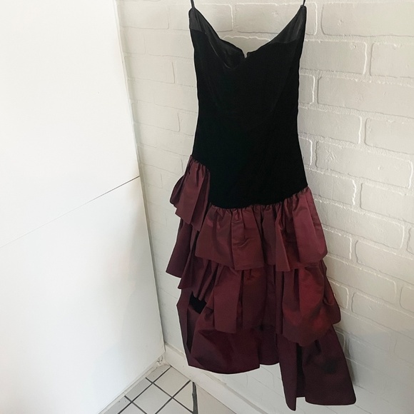 Vintage 80s Gown Strapless dress Black Velvet Velour Dark red iridescent skirt S - Picture 8 of 13